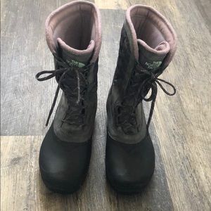 Women’s north face size 8.5 boots